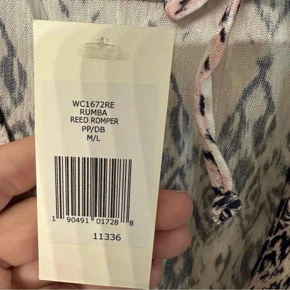 Eberjey Rumba Reed Romper Long Sleeves Lightweight Tie Neck Sz M/L NWT - Picture 8 of 13